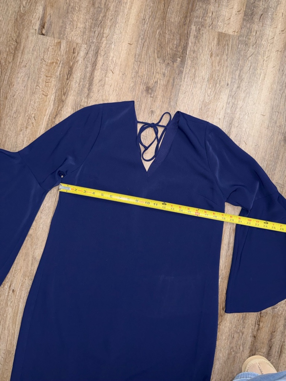Trina Turk • Nico Ruffle Bell Sleeve Shift Dress - Picture 5 of 13